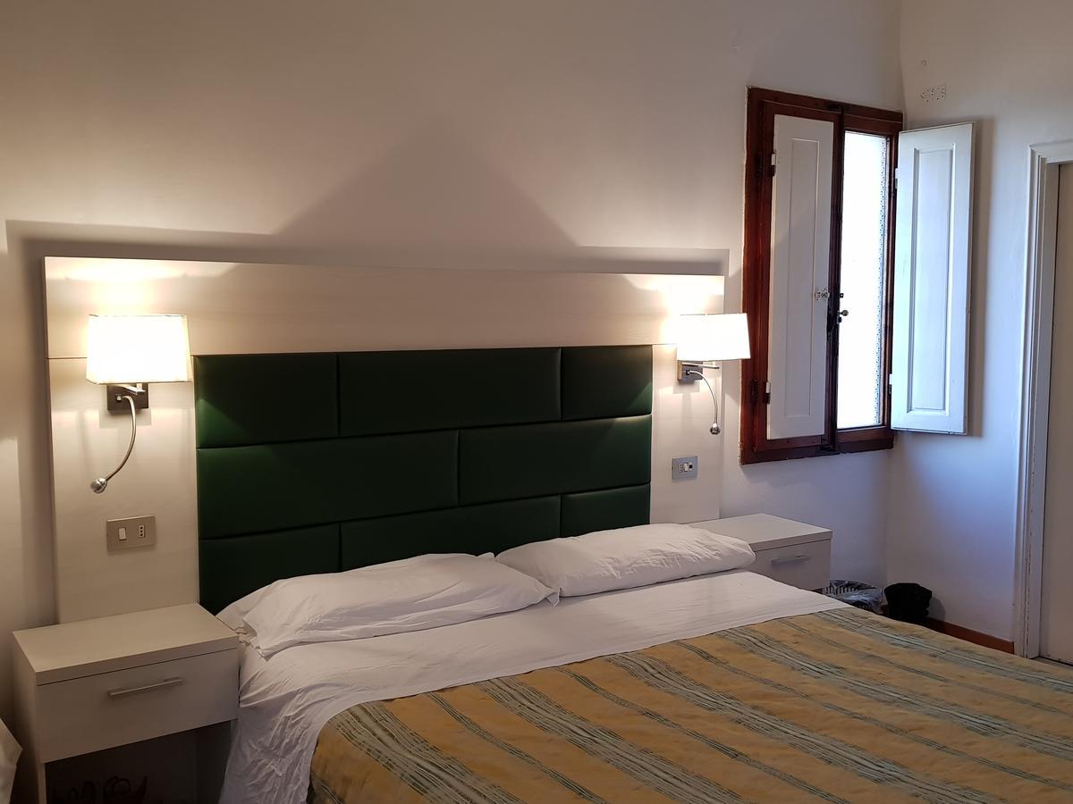 Hotel Elite Florens Exteriör bild
